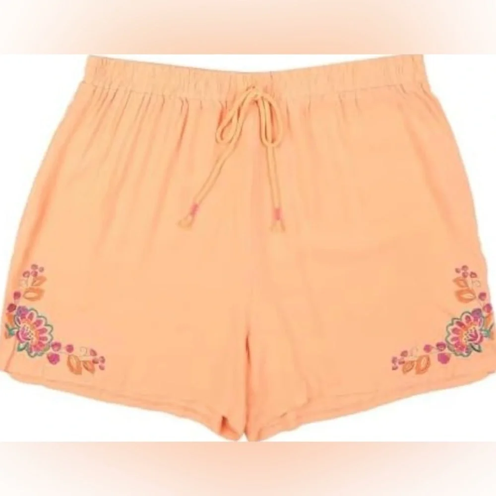Peach Orange Shorts with Bohemian Floral Embroidery, Beach Shorts, size M